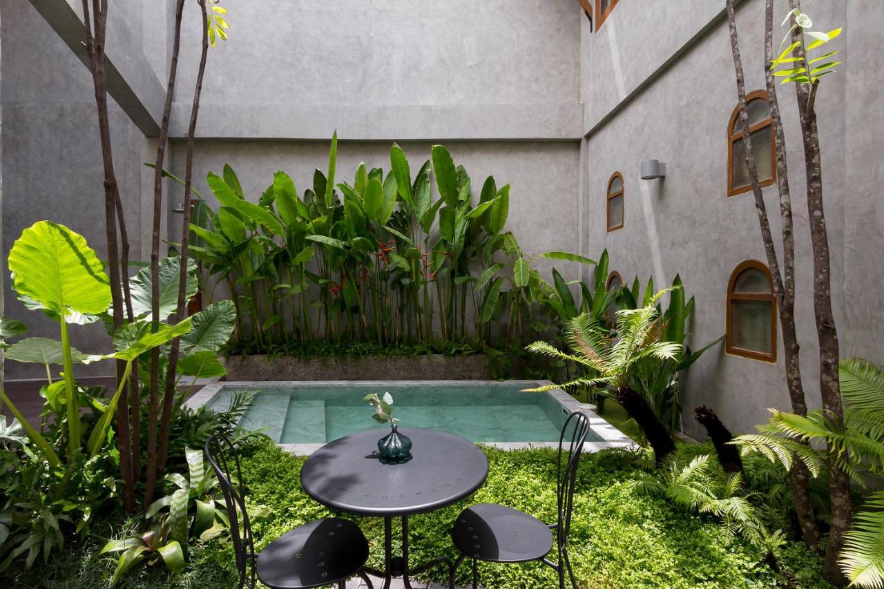 Hostal Hidden Garden